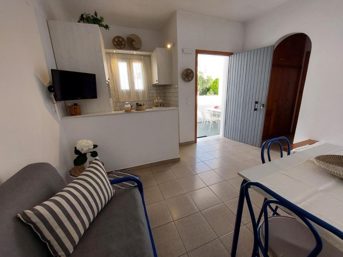 Paros Reppas Apartments Portes Extérieur photo